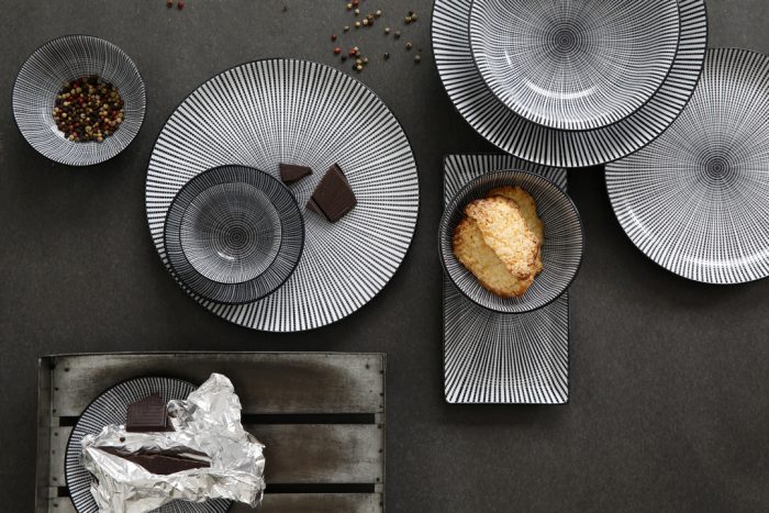 Assiette Rectangulaire Noir / Blanc - Sendan Tokusa - 23 x 11,5 cm – Image 4