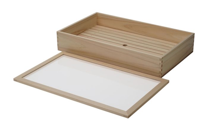 Boîte de présentation en bois Tokyo Design Studio avec couvercle 50x30x10cm – Image 2