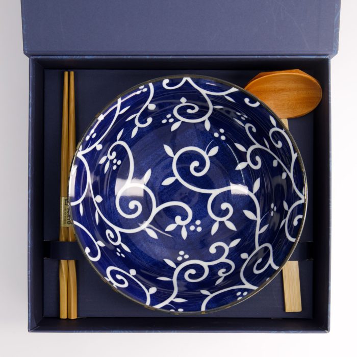 Tokyo Design Studio - Tokyo Bleu - Motif Karakusa - Bol de Ramen - Coffret Cadeau - 3 pièces - 1300 ml – Image 3