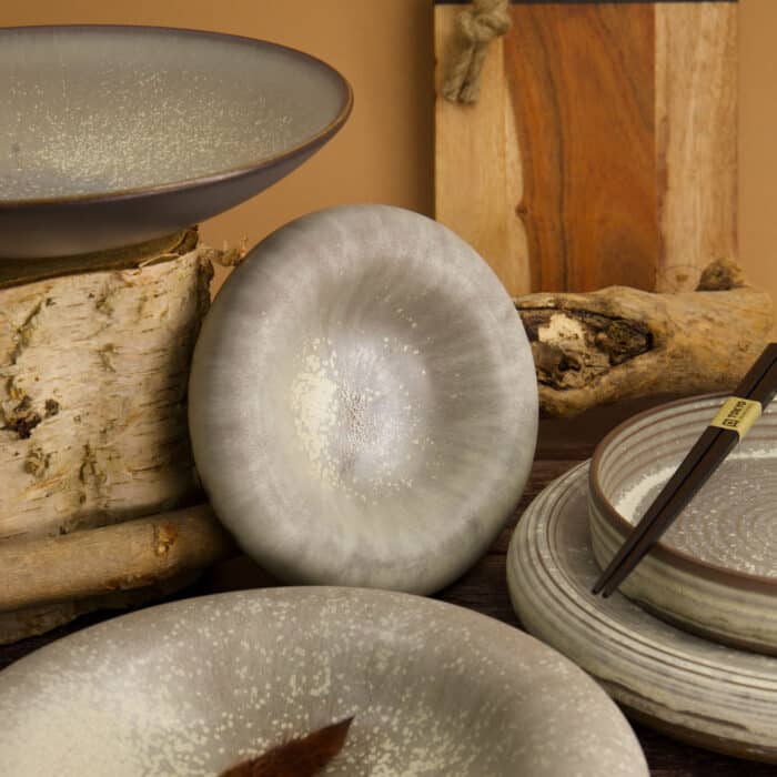 Tokyo Design Studio - Large Plates - Assiette Ronde - Gris - 24x5cm – Image 2
