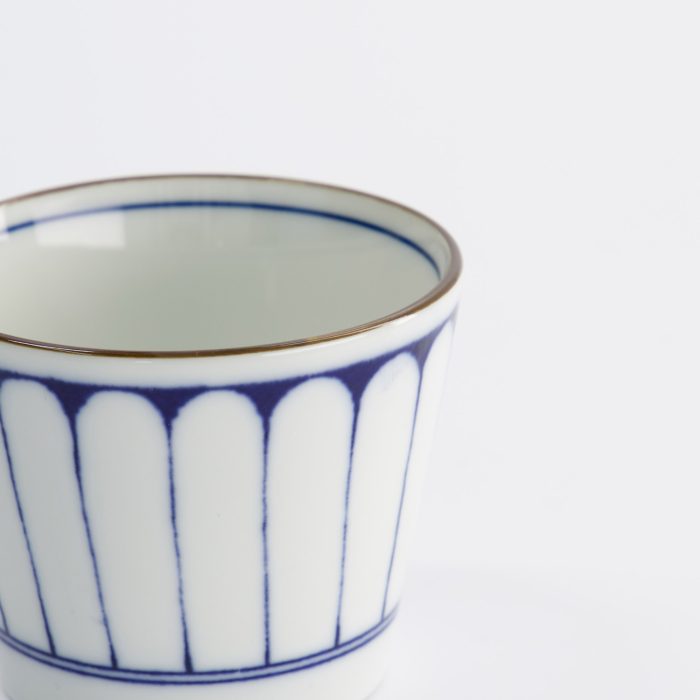 Tokyo Design Studio - Tasse à Thé - Droite - Bleu/Blanc - Japon - Kikuwari - 8.3x6.5cm - 180ml – Image 4