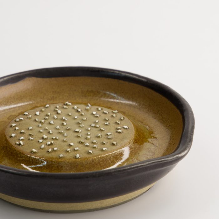 Tokyo Design Studio - Motoshige - Plat de Râpe de Cuisine - Petit Grès - Noir - 12x6,5x11 cm – Image 3