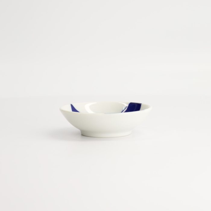 Tokyo Design Studio - Kawaii - Baleine - Bol à Sauce - 9x2.7cm – Image 3