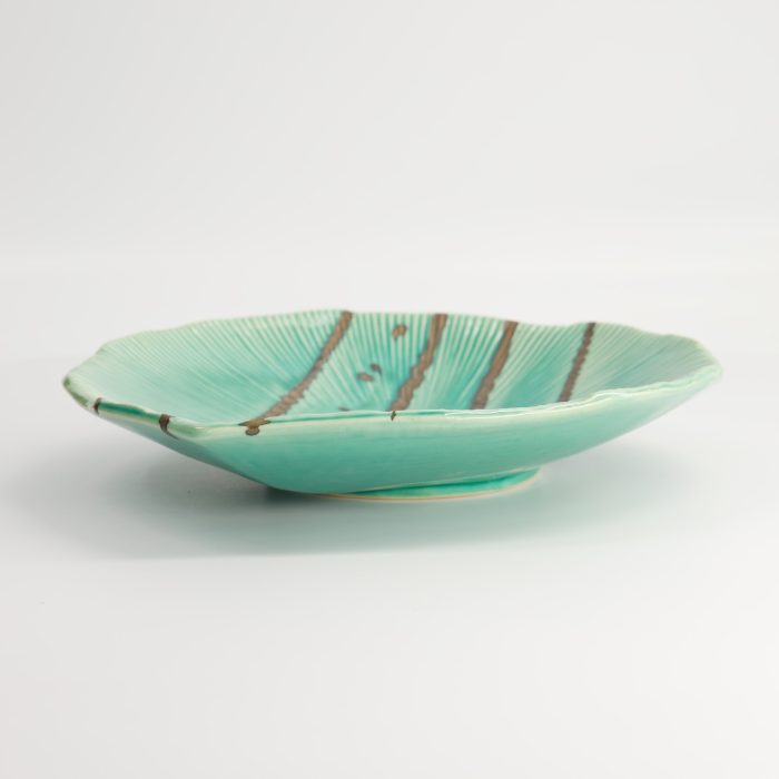 Tokyo Design Studio - Yamasaku - Turquoise - Round Leaf Plate - 25.5x23x4cm – Image 3
