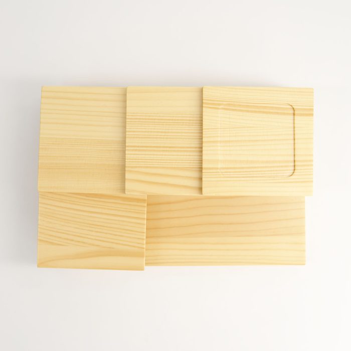 Tokyo Design Studio - Geta en Bois pour Sushi Carré - Design Échelle - 25,4x17x8,2cm – Image 3