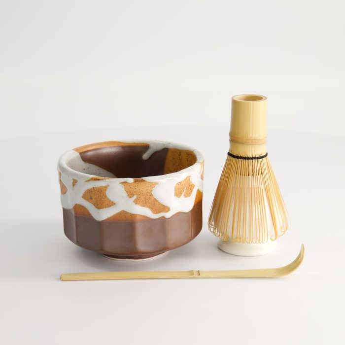 Tokyo Design Studio - Coffret Cadeau Matcha - Kanegin Marron - 11x8cm - 4 pièces – Image 4