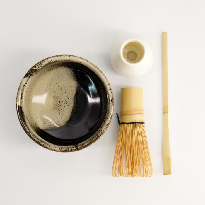 Tokyo Design Studio - Coffret Cadeau Matcha - Kanegin Noir - 11x8cm - 4 pièces – Image 4