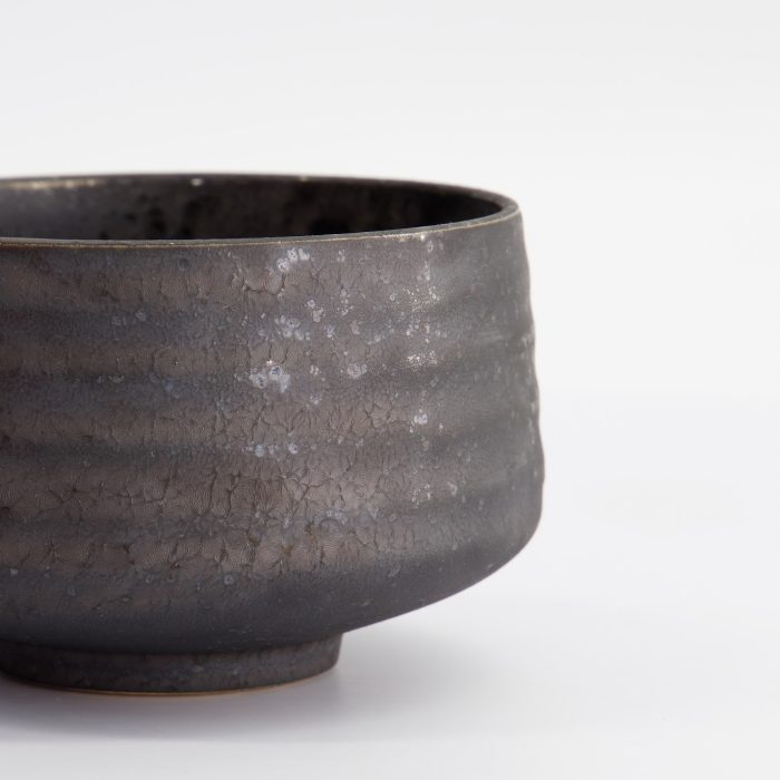 Tokyo Design Studio - Bol à Matcha Artisanal - Noir - 11.5x7.7cm - 600ml – Image 4