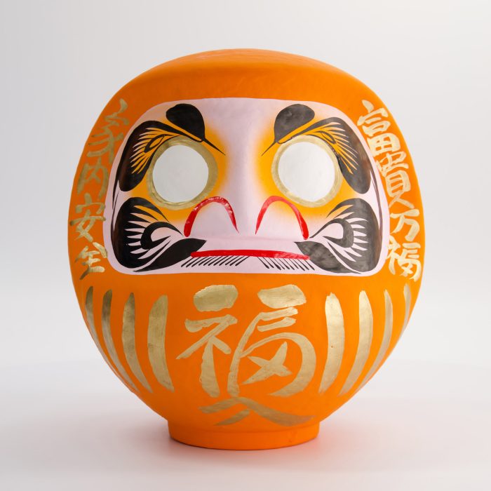 Poupée Daruma Orange - 40 cm – Image 2