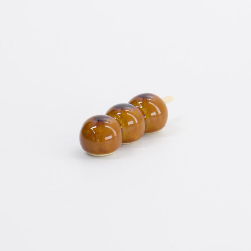Tokyo Design Studio – Kawaii – Chopsticks Rest – Mitarashi Dango – 5x1.5x1.5cm
