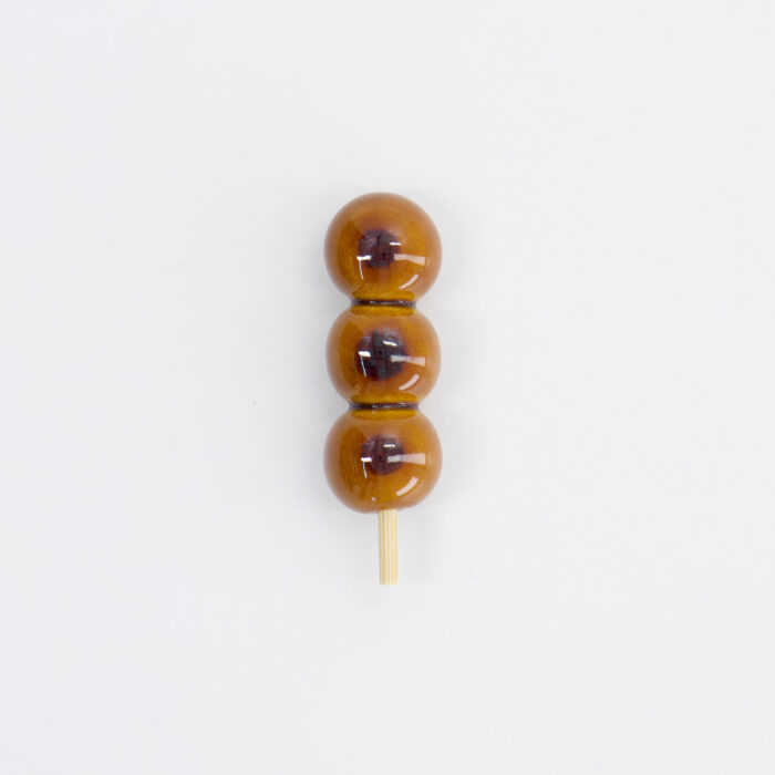 Tokyo Design Studio – Kawaii – Repose-baguettes – Mitarashi Dango – 5x1.5x1.5cm – Image 3