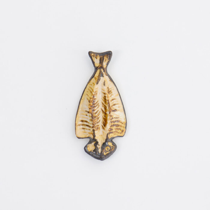 Tokyo Design Studio - Kawaii - Repose-baguettes - Poisson Aji - 3.5x3.5x1.7cm – Image 2