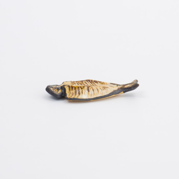 Tokyo Design Studio - Kawaii - Repose-baguettes - Poisson Aji - 3.5x3.5x1.7cm – Image 4