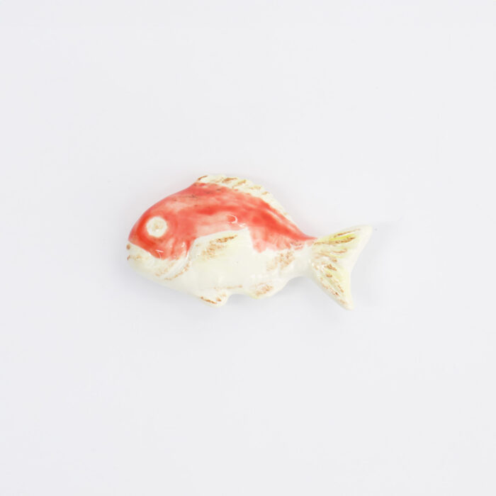 Tokyo Design Studio - Kawaii - Repose-baguettes - Vivaneau rouge - 5.5x3.4x1.2cm – Image 3