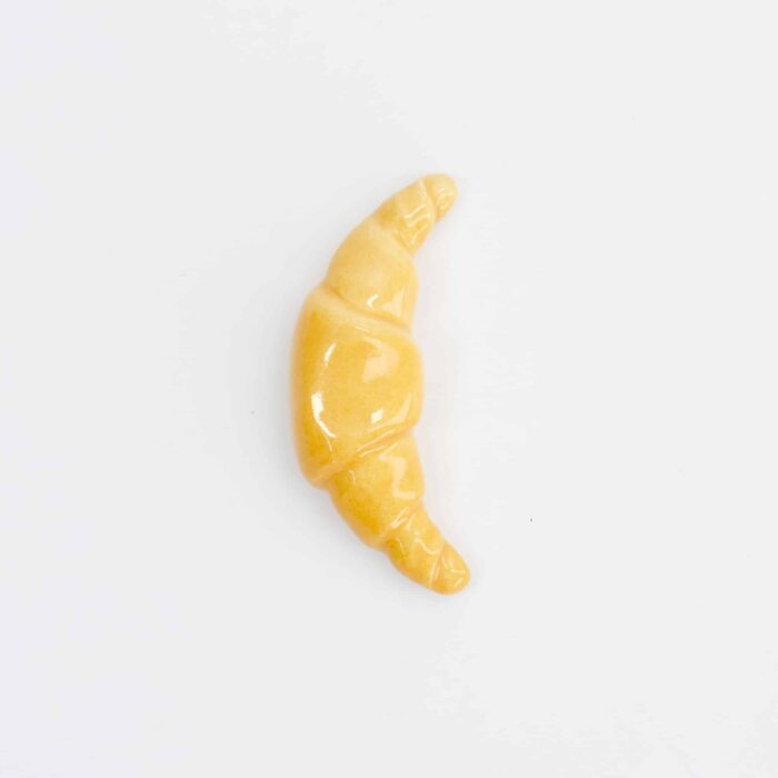 Tokyo Design Studio - Kawaii - Repose-baguettes - Croissant - 4.6x2.7x1.7cm – Image 2