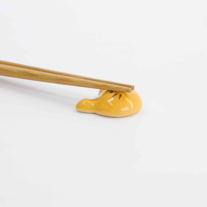 Tokyo Design Studio - Kawaii - Repose-baguettes - Chat Bun - 3.5x3.7x1.4cm – Image 3