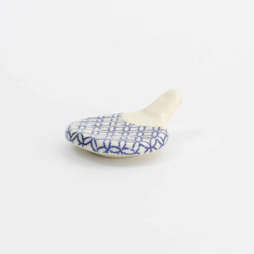 Tokyo Design Studio - Kawaii - Chopstick Legger - Fan Shippo - 4x4.9x1.6cm