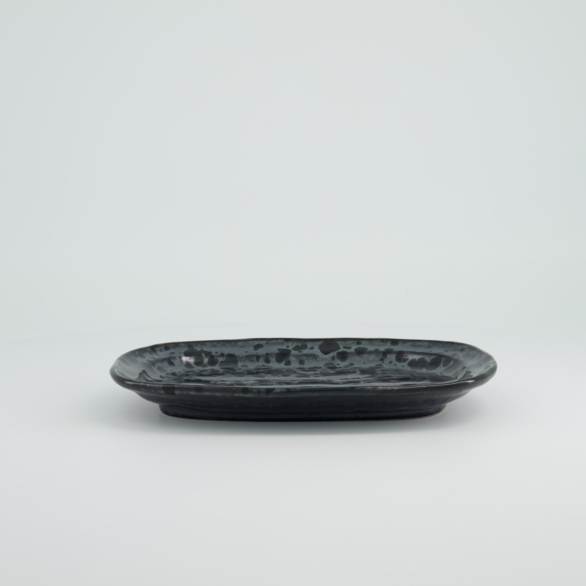 Tokyo Design Studio - Craft Ginsai - Assiette Ovale - 25.8x16.7cm - Noir – Image 2