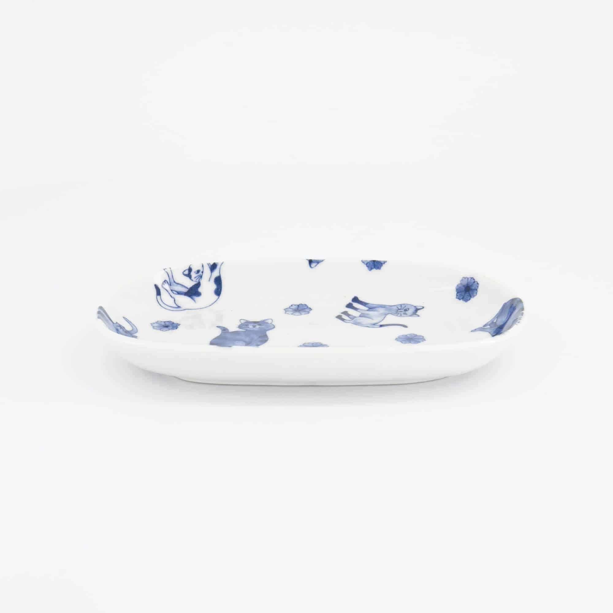 Tokyo Design Studio - Kawaii - Hananeko - Chat - Assiette - Ovale – 18.7 x 12.8 x 2.5 cm – Bleu – Image 4