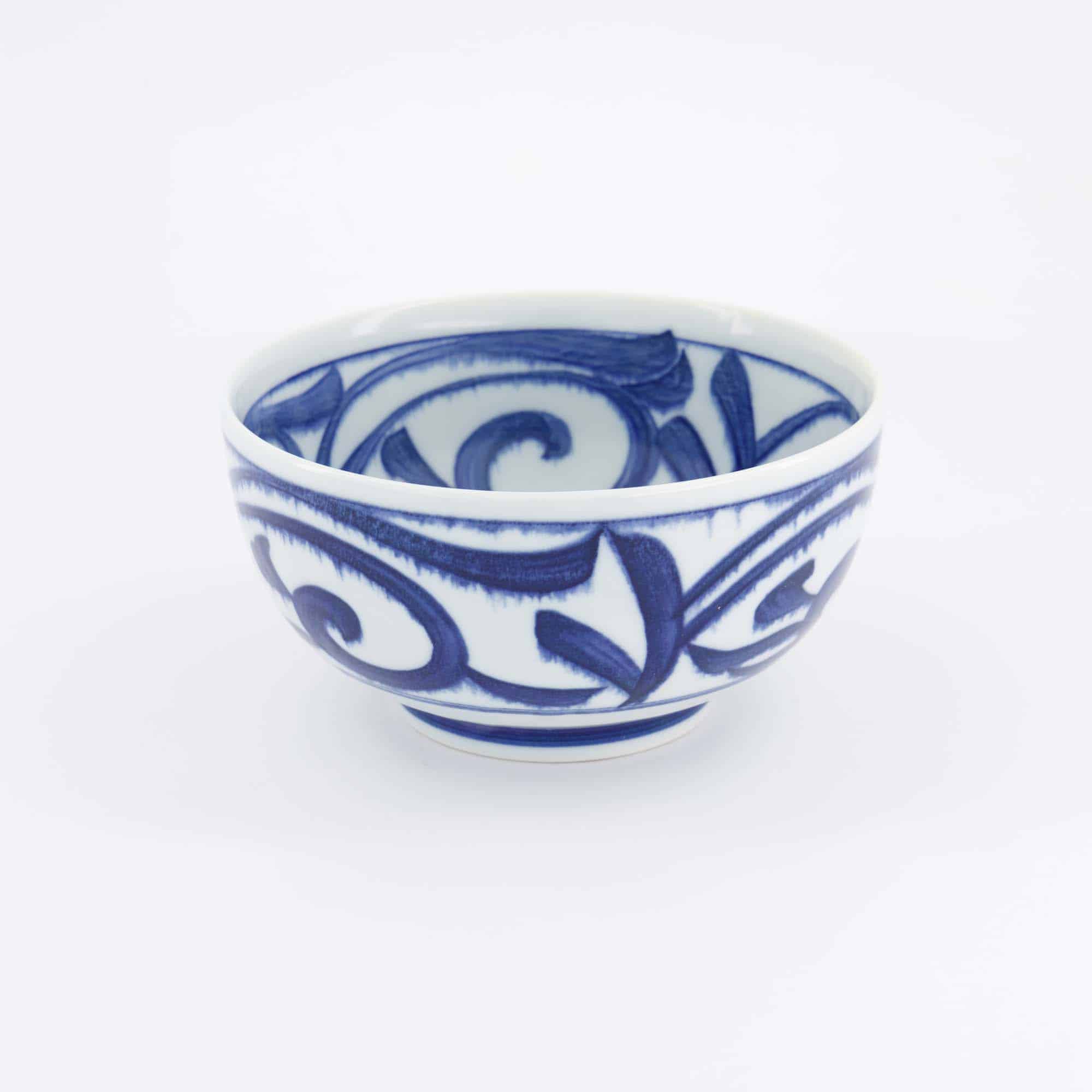 Tokyo Design Studio - Yamahida - Blue - Bol - Okonomi - Karakusa – 16 x 8.4 cm – 1000 ml