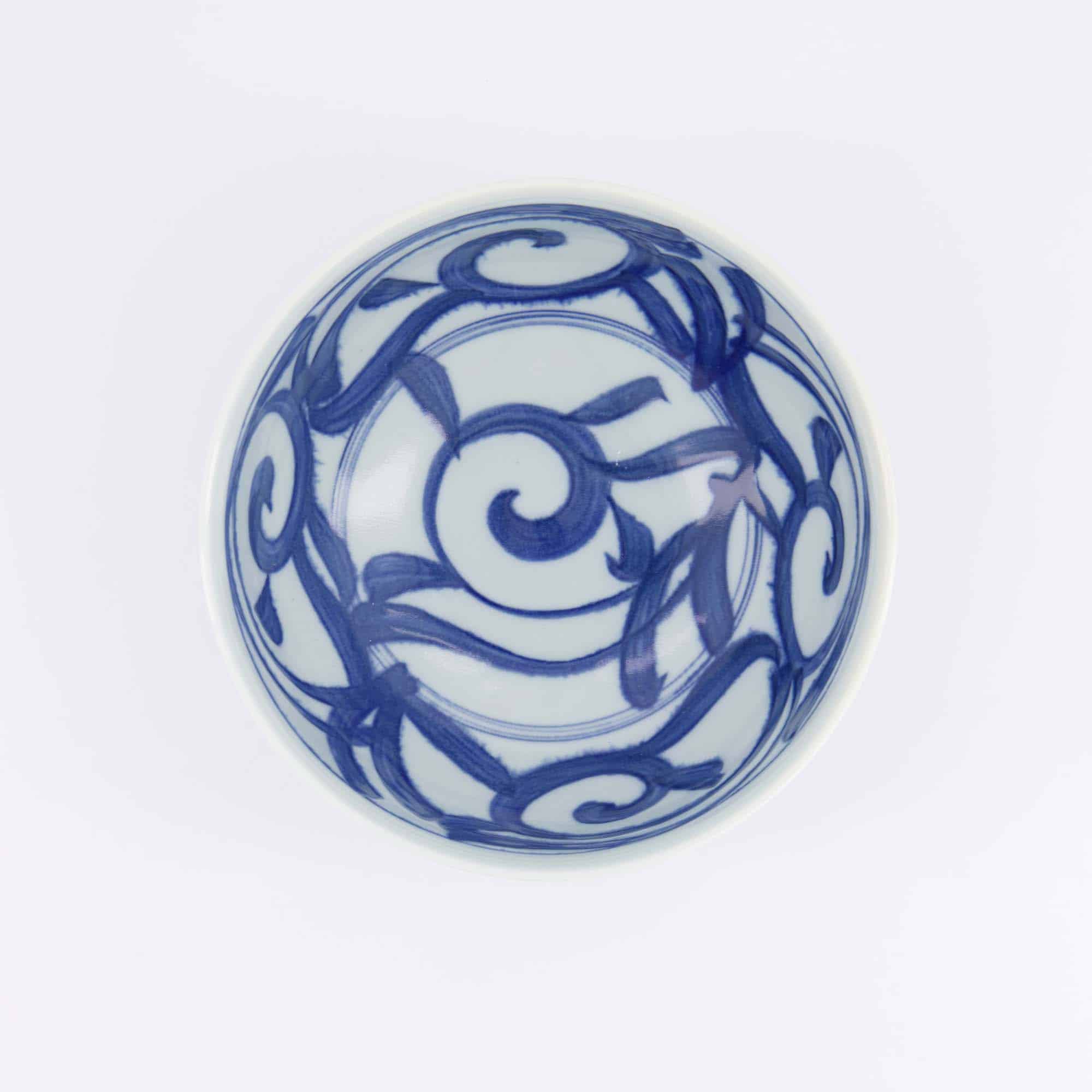 Tokyo Design Studio - Yamahida - Blue - Bol - Okonomi - Karakusa – 16 x 8.4 cm – 1000 ml – Image 4
